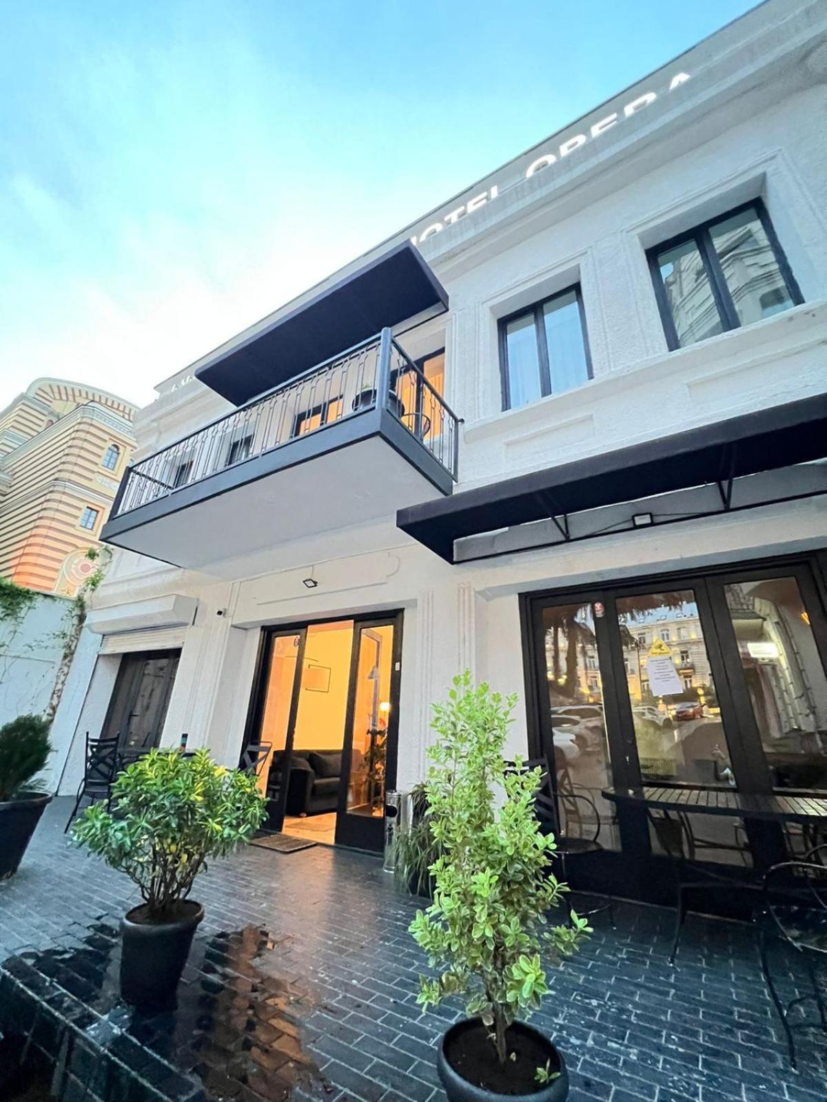 Opera Boutique Hotel Tbilisi Esterno foto