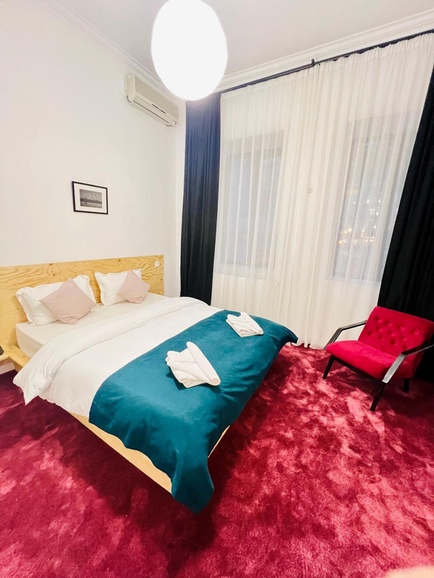 Opera Boutique Hotel Tbilisi Esterno foto